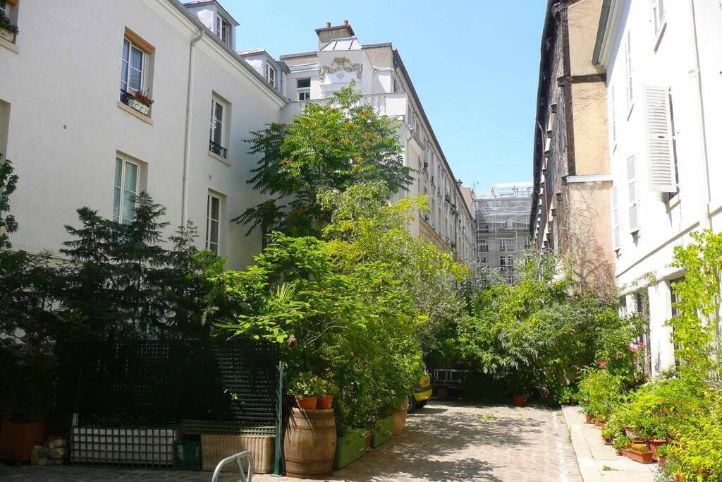 Bastille - Roquette With Mezzanine Apartment Paris